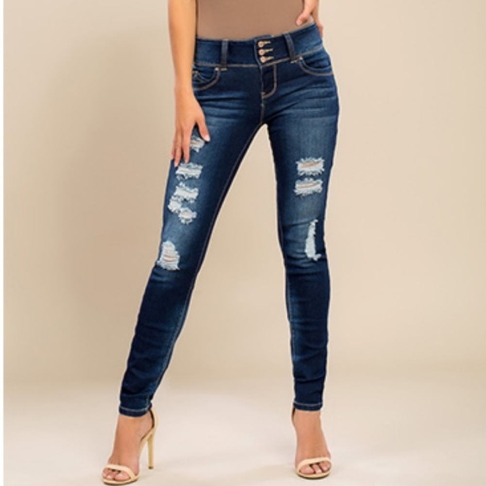 Wanna betta bootie jeans